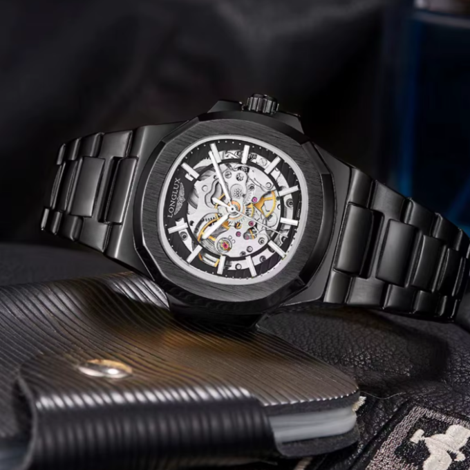 Carbonline Timepiece